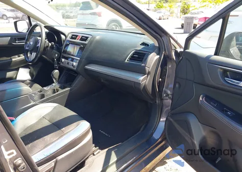 2015 Subaru Legacy 2.5I Premium z USA, uszkodzony, nr VIN 4S3BNAC60F3010633